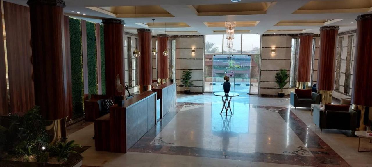 Ultra Loaloa Nile Maadi Hotel Il Il Cairo Esterno foto