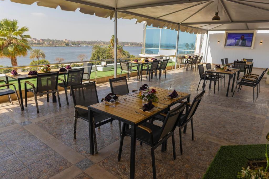 Ultra Loaloa Nile Maadi Hotel Il Il Cairo Esterno foto