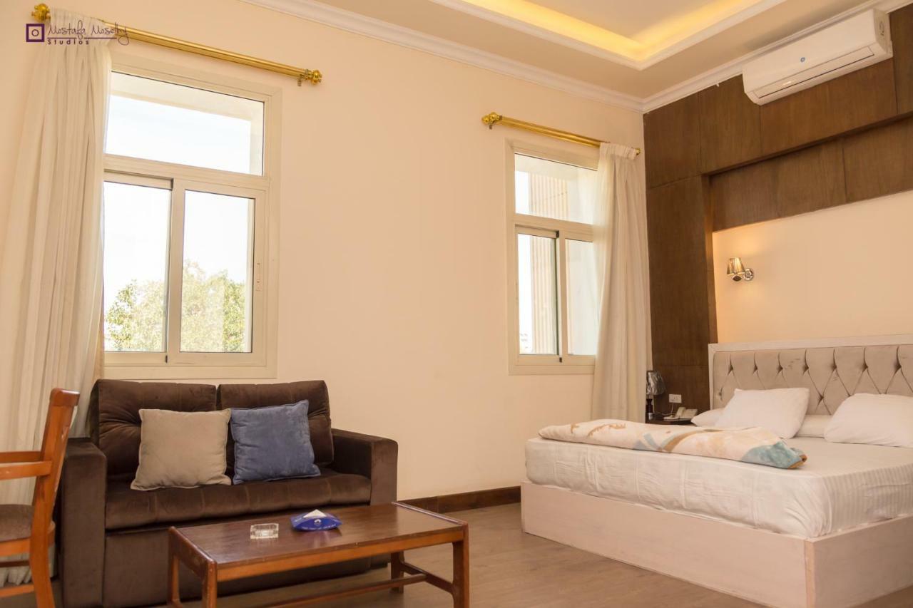 Ultra Loaloa Nile Maadi Hotel Il Il Cairo Esterno foto